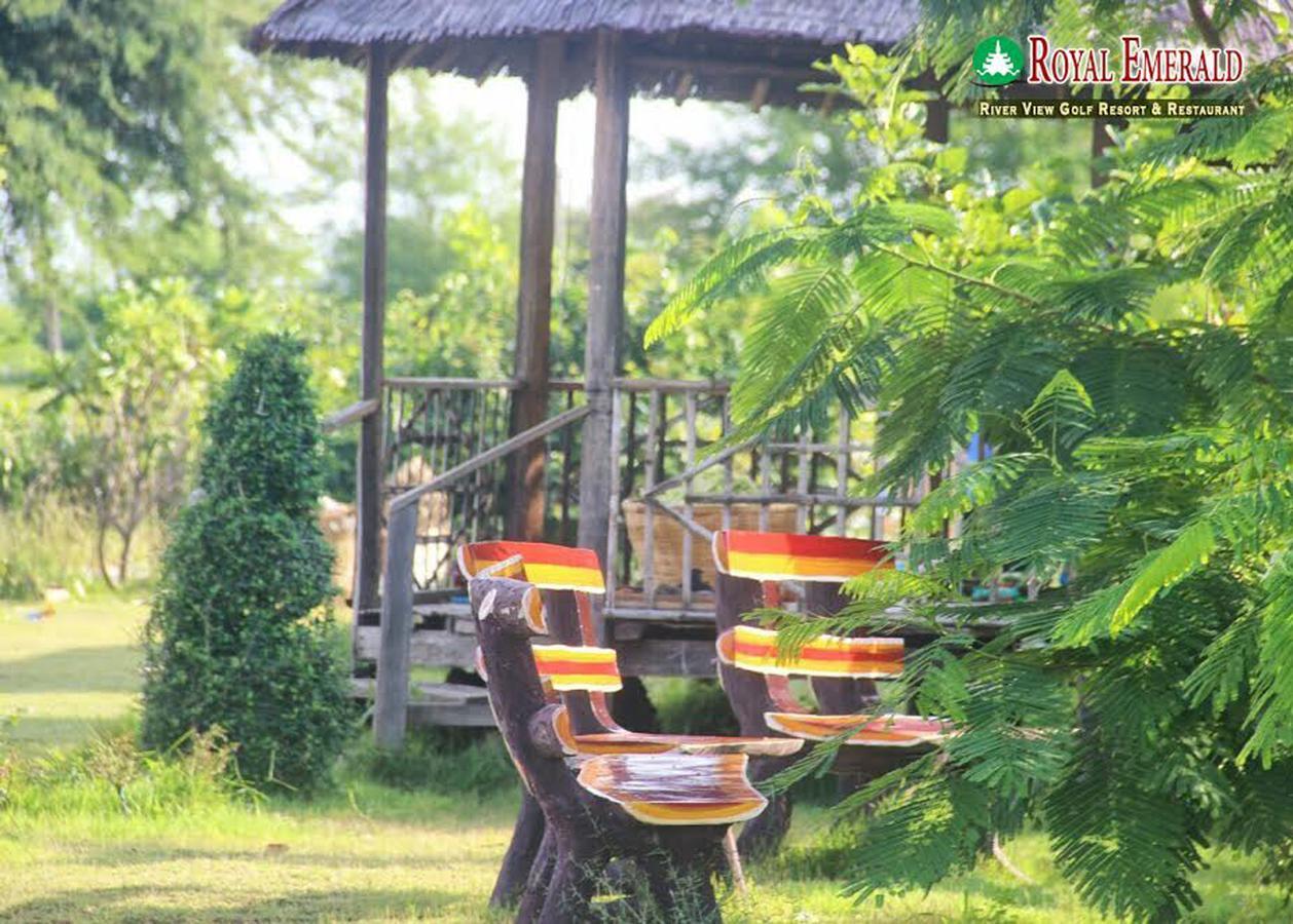 Royal Emerald River View Resort Bagan Exterior photo